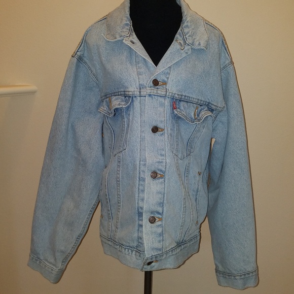 Levi's Other - Vtg Levi's jean jacket stone washed size medium